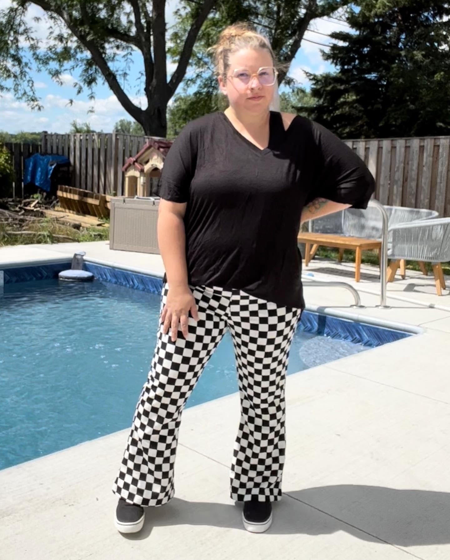 Checkered fashion flare pants